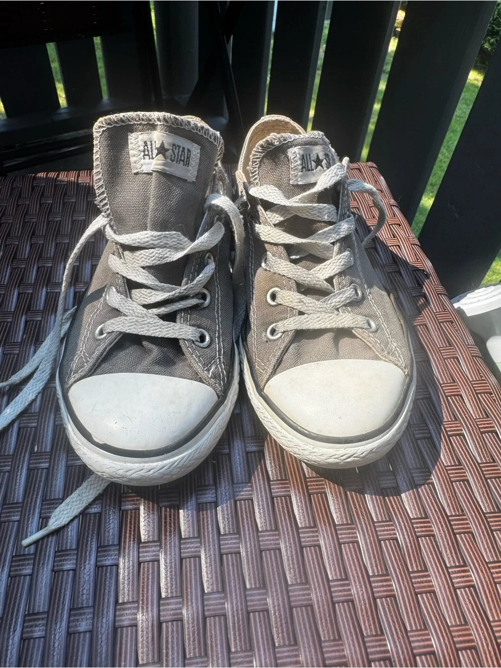 Converse Chuck Taylor All Star Kids Low Top Sneakers Youth Size 3 Gray and White
